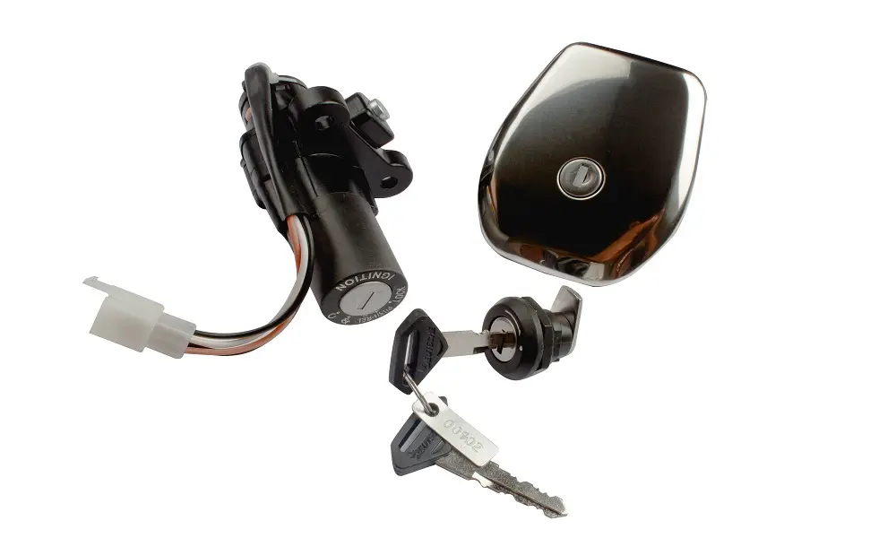 Ignition Lock Kit For Bajaj Discover 135 (set Of 3) Consisting Of Ignition Cum Steering Lock, Petrol Tank Lock & Tool Box Lock