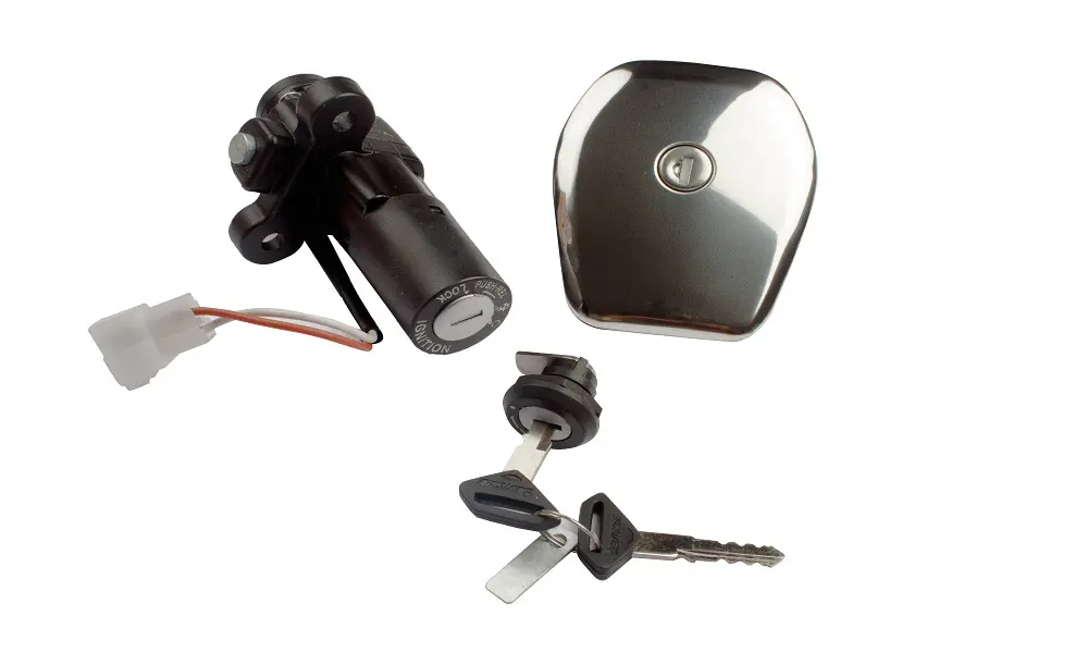 Ignition Lock Kit For Bajaj Discover 100 (set Of 3) Consisting Of Ignition Cum Steering Lock, Petrol Tank Lock & Tool Box Lock