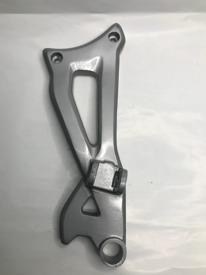 Footrest Bracket For Bajaj Discover 125st - Image 5