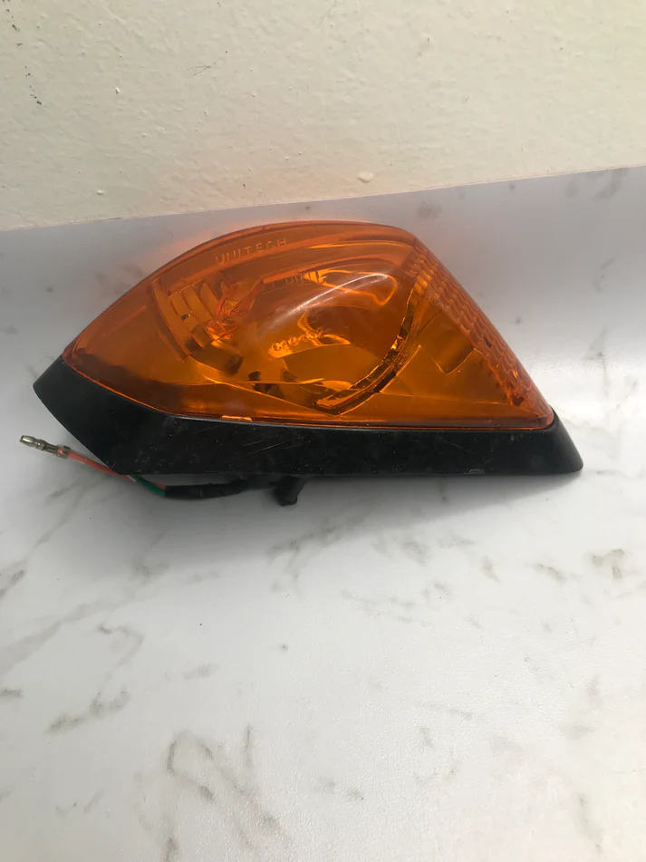 Indicator Front Left For Cbz Extreme 2009-12 Model Unitech Genuine Product - Image 3