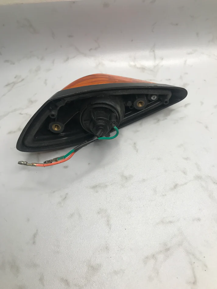Indicator Front Left For Cbz Extreme 2009-12 Model Unitech Genuine Product - Image 2
