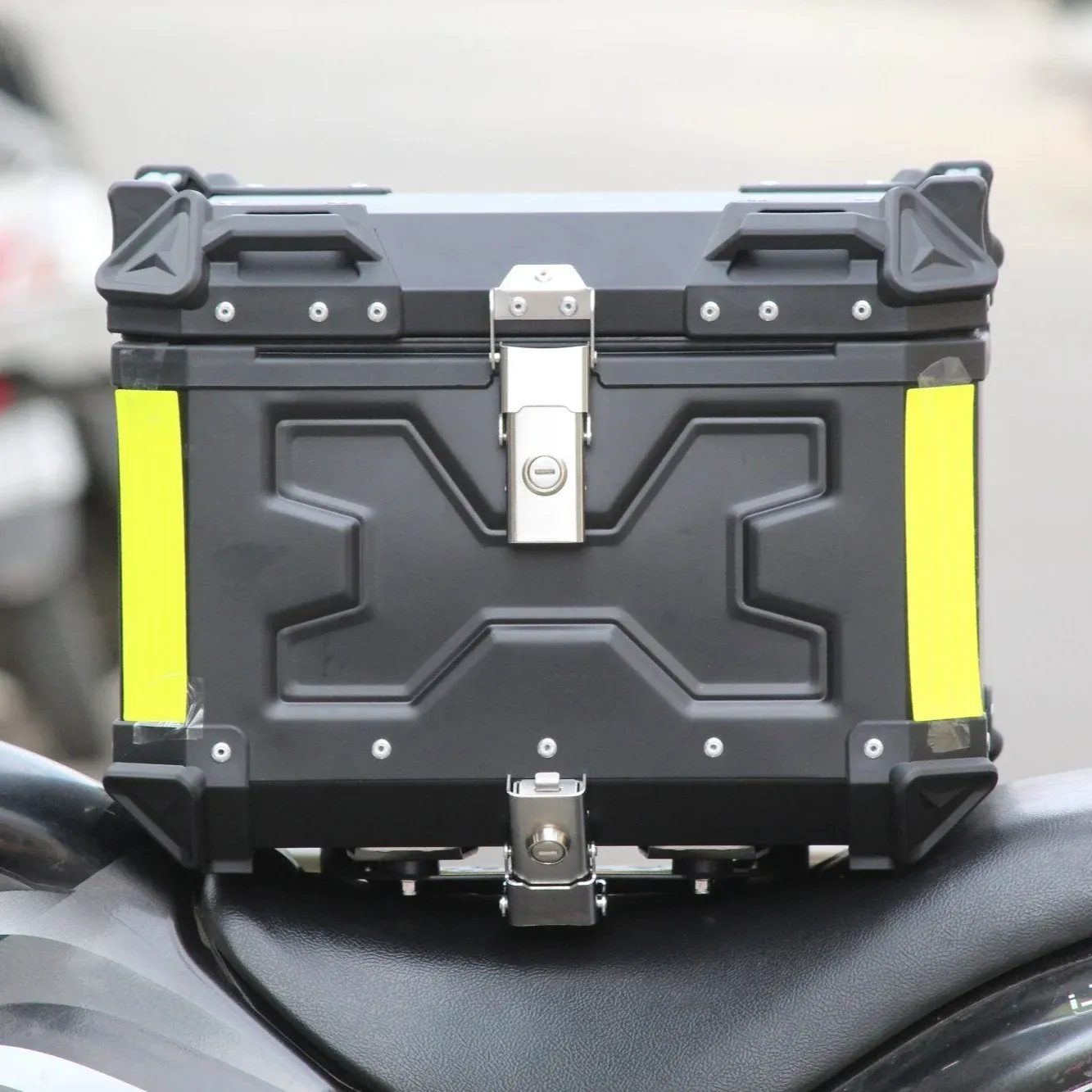 LGP Premium ( Double X V2 )Aluminium Top Box 45L - BLACK ( COMPATIBLE FOR ALL MOTORCYCLE ) - 1 YEAR WARRANTY - Image 10