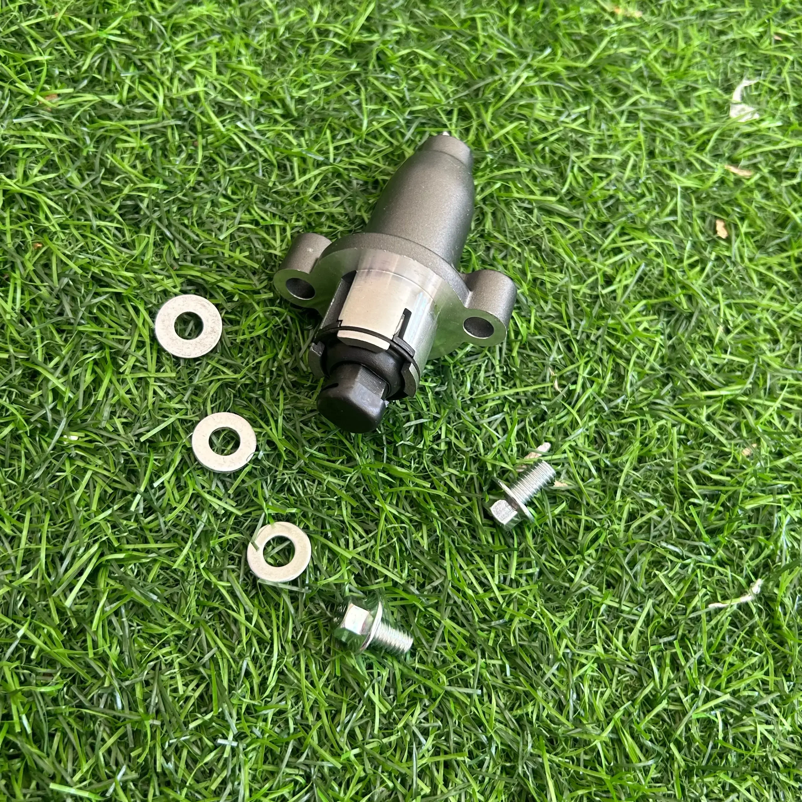 Benelli Tnt600 600i Tensioner Tensor Assembly | Apna Dukaan |