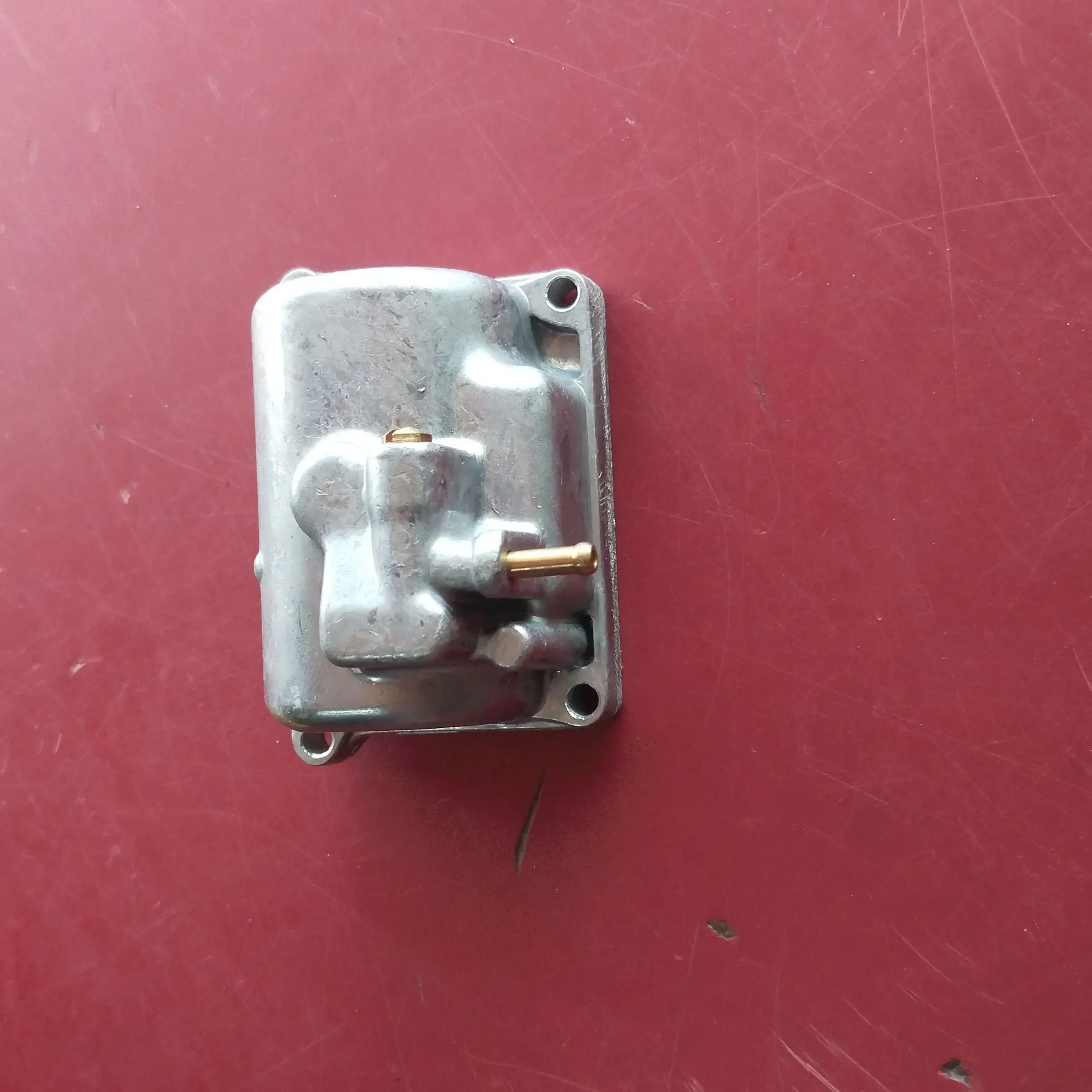 Yamaha CARB. FLOAT CHAMBER (RX.385)