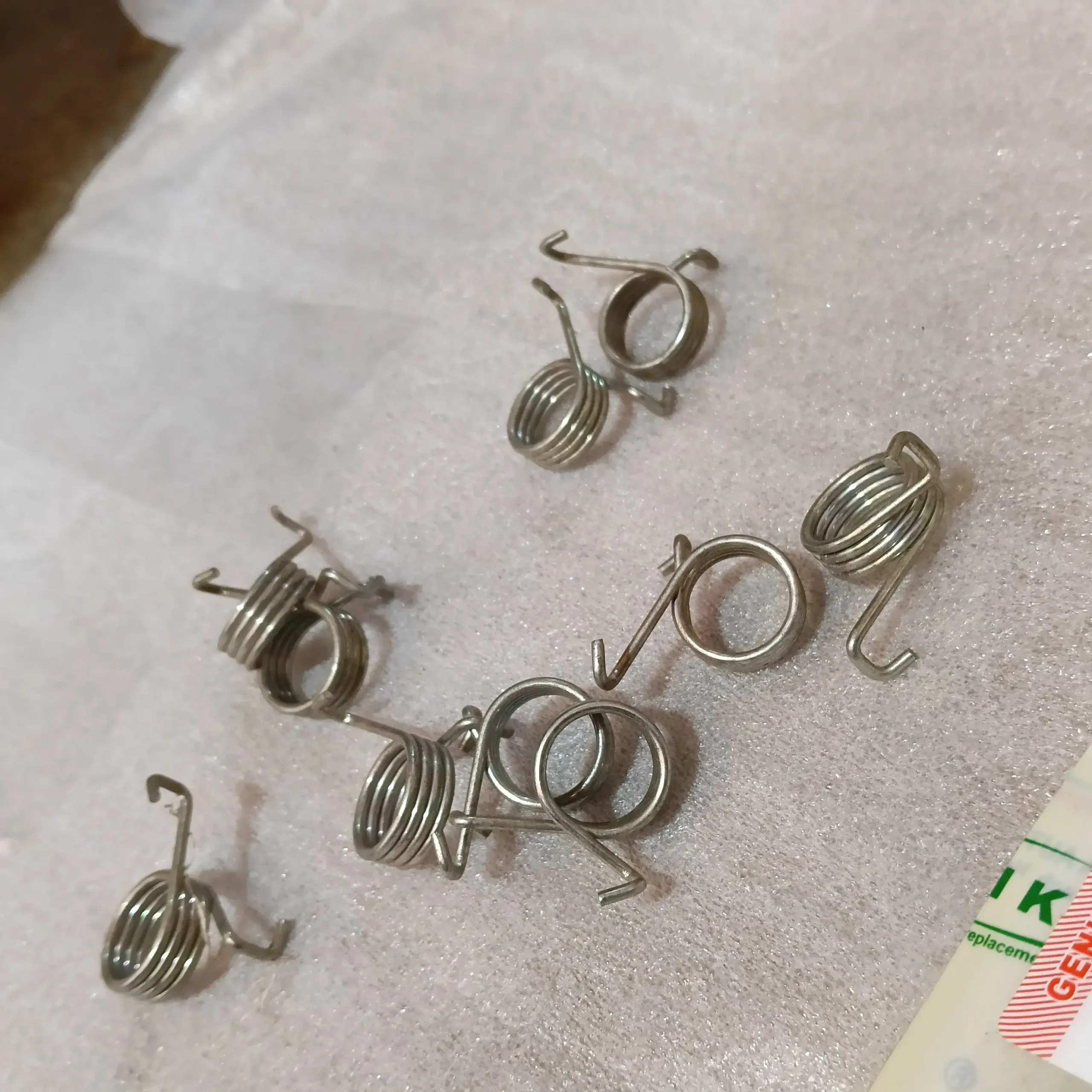 Yamaha CLUTCH RETURN SPRING FZ