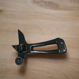 FOOTREST BRACKET REAR LEFT FOR APACHE RTR 160 180