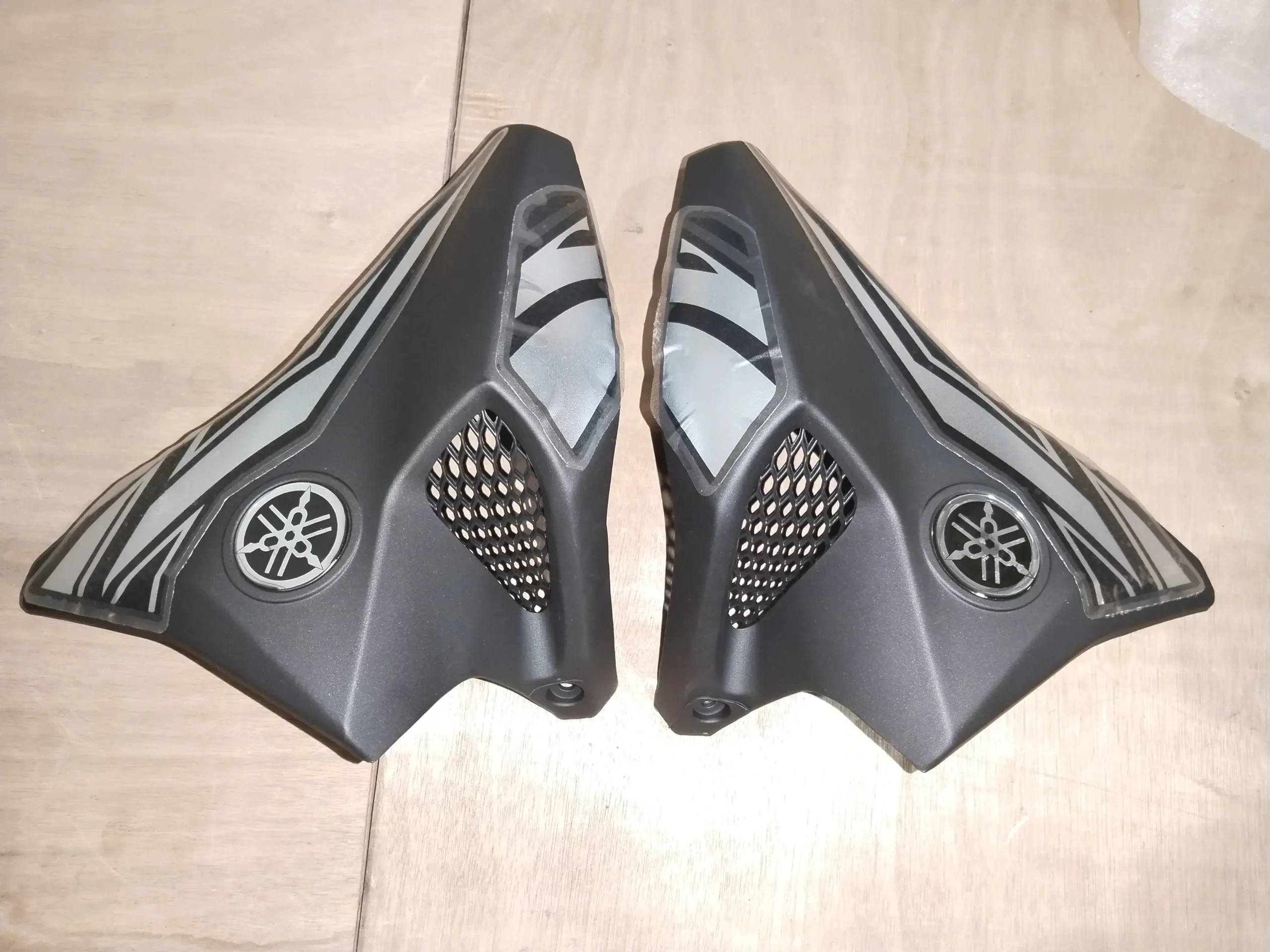 Yamaha FZ V2 T.P.F.C MATT BLACK CHROME