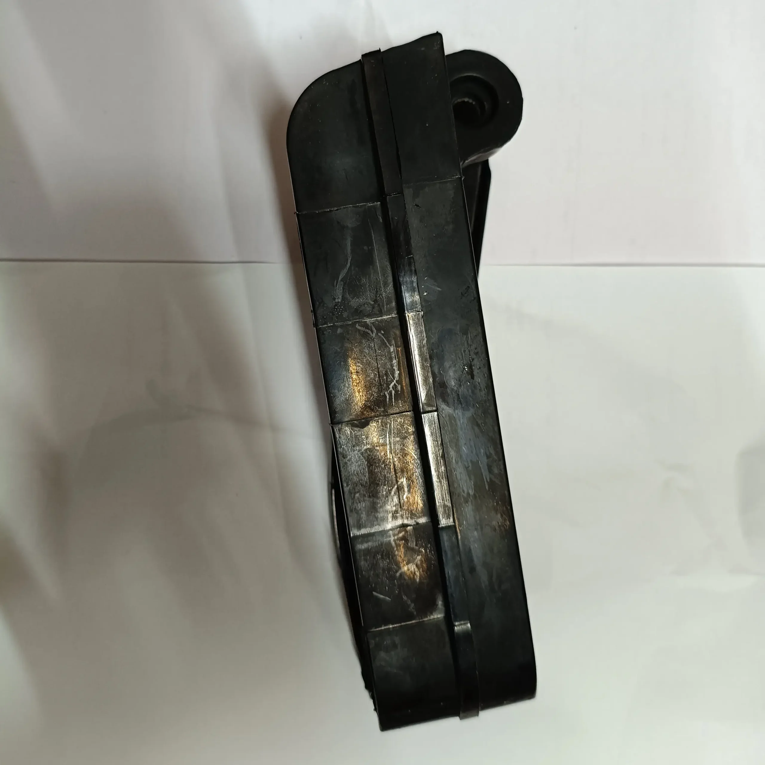 Benelli tnt 300 tnt 302r chain slider rubber - Image 2