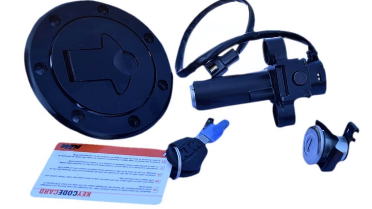 Lock Set Suitable For Ktm Rc 200 Bs 4 And Bs 6 , Rc 390 Bs4 - Image 3