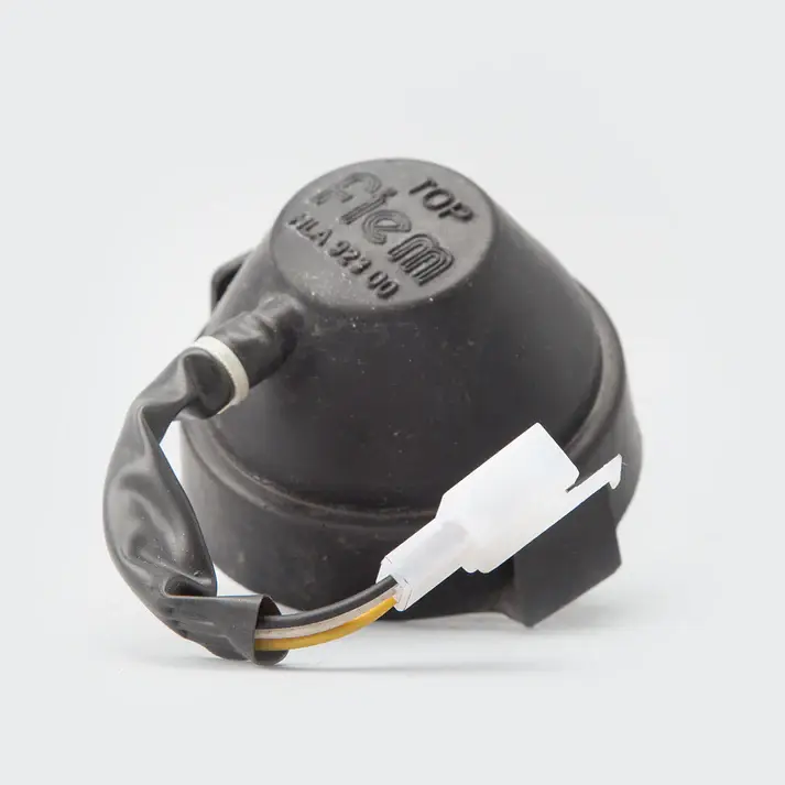 TVS H.l.holder Apache/rtr - Image 2