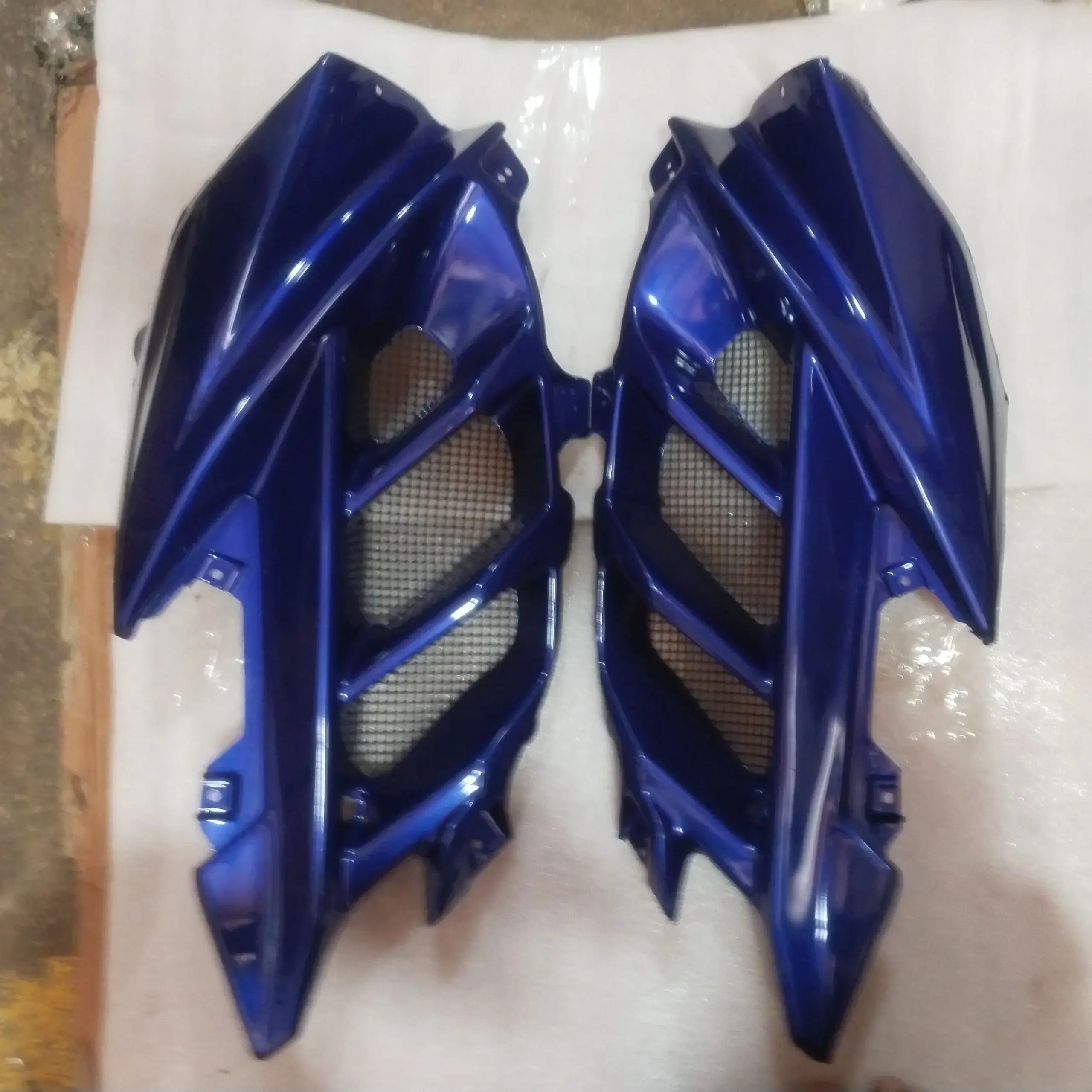 Yamaha R15 V2 COVER 7&8 BLUE