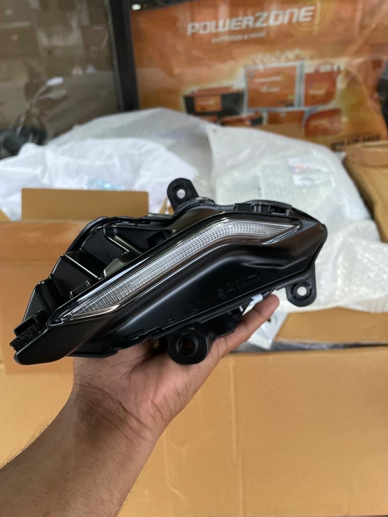 Yamaha R15 V4&r15 M Drl Left Side