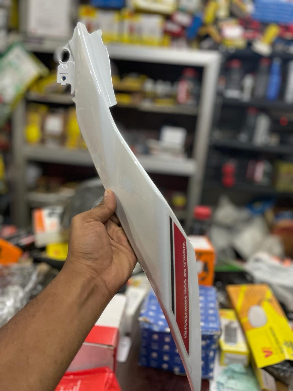 Yamaha R15 V4 Tail Panel Right Side White Colour