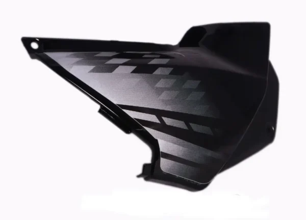 Side Panel/cover-hero Glamour Latest N/m (type-4) Black (silver Stk)