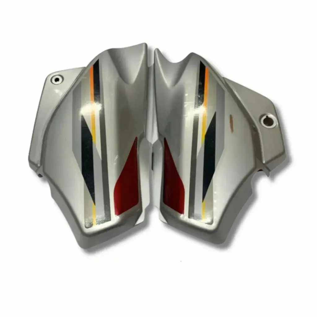 Side Panel For Hero Super Splendor | Type1 Z Sticker | Silver & Red Colour